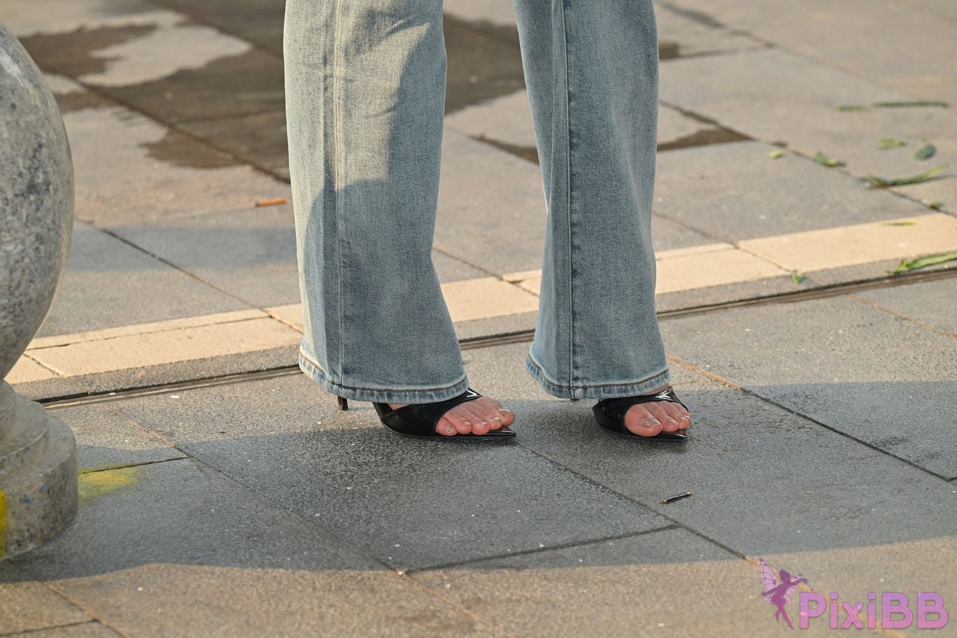 Featured Street Photography Works No.5889 Min denim long legs PixiBB.COM 059