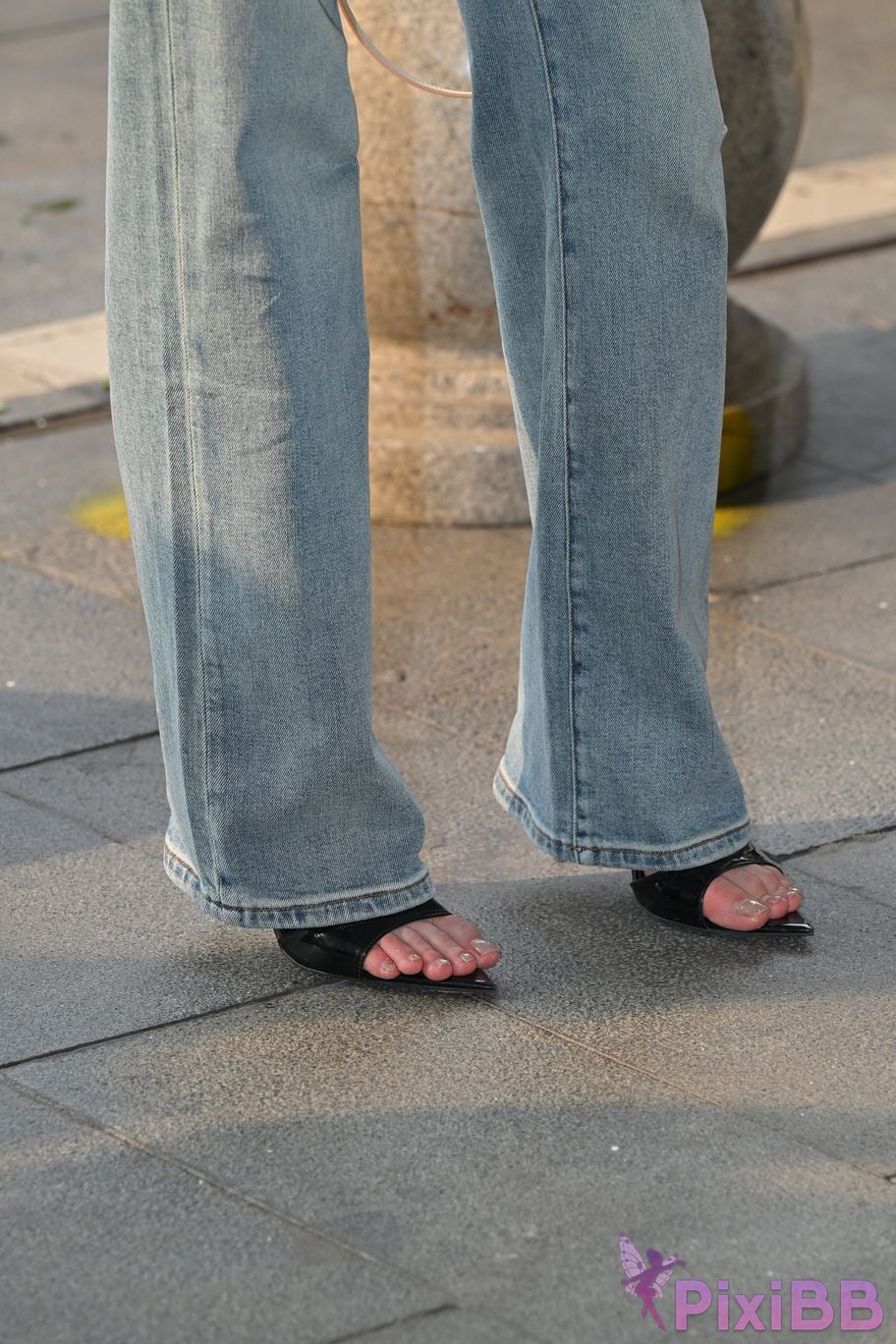 Featured Street Photography Works No.5889 Min denim long legs PixiBB.COM 086