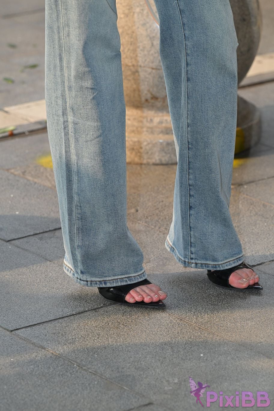 Featured Street Photography Works No.5889 Min denim long legs PixiBB.COM 087