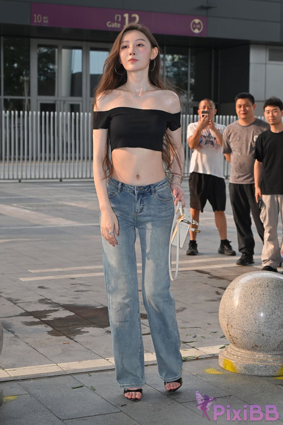 Featured Street Photography Works No.5889 Min denim long legs PixiBB.COM 174