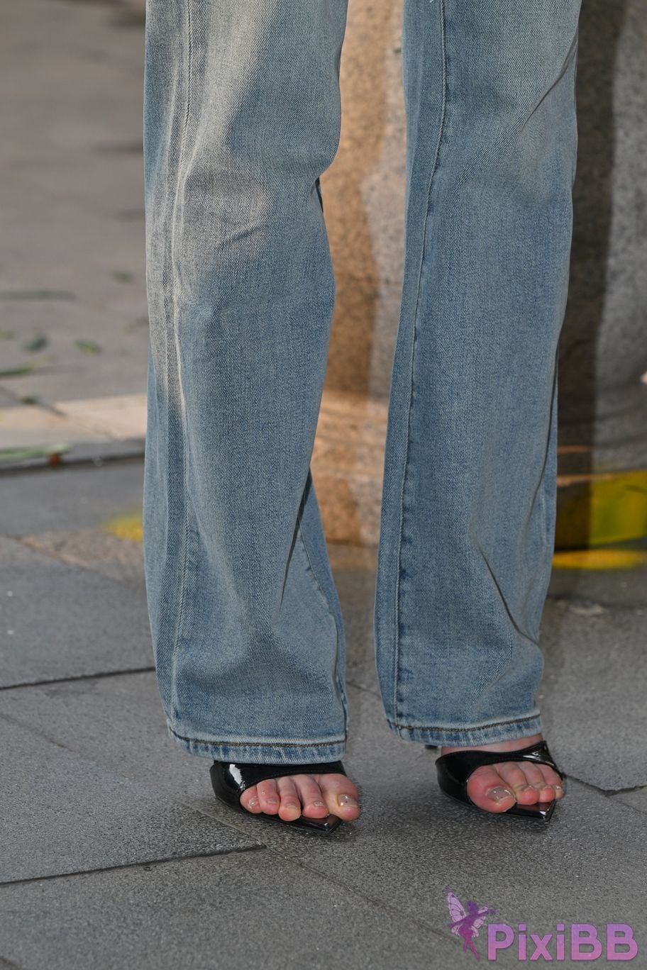 Featured Street Photography Works No.5889 Min denim long legs PixiBB.COM 179