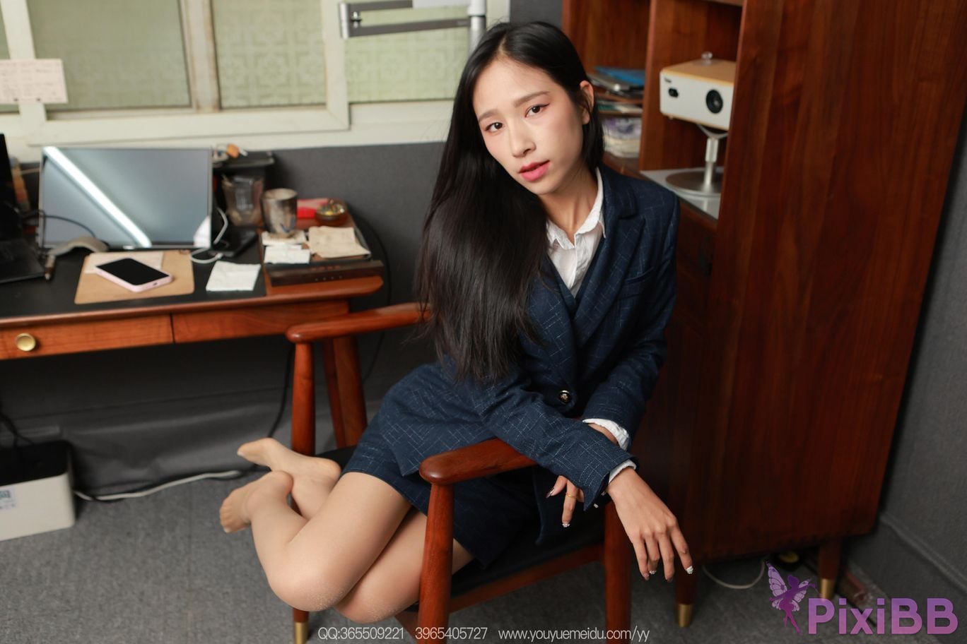 IESS Unconventional Interests No.2267 Yoshiko Leader of Meat Shreds Down PixiBB.COM 022