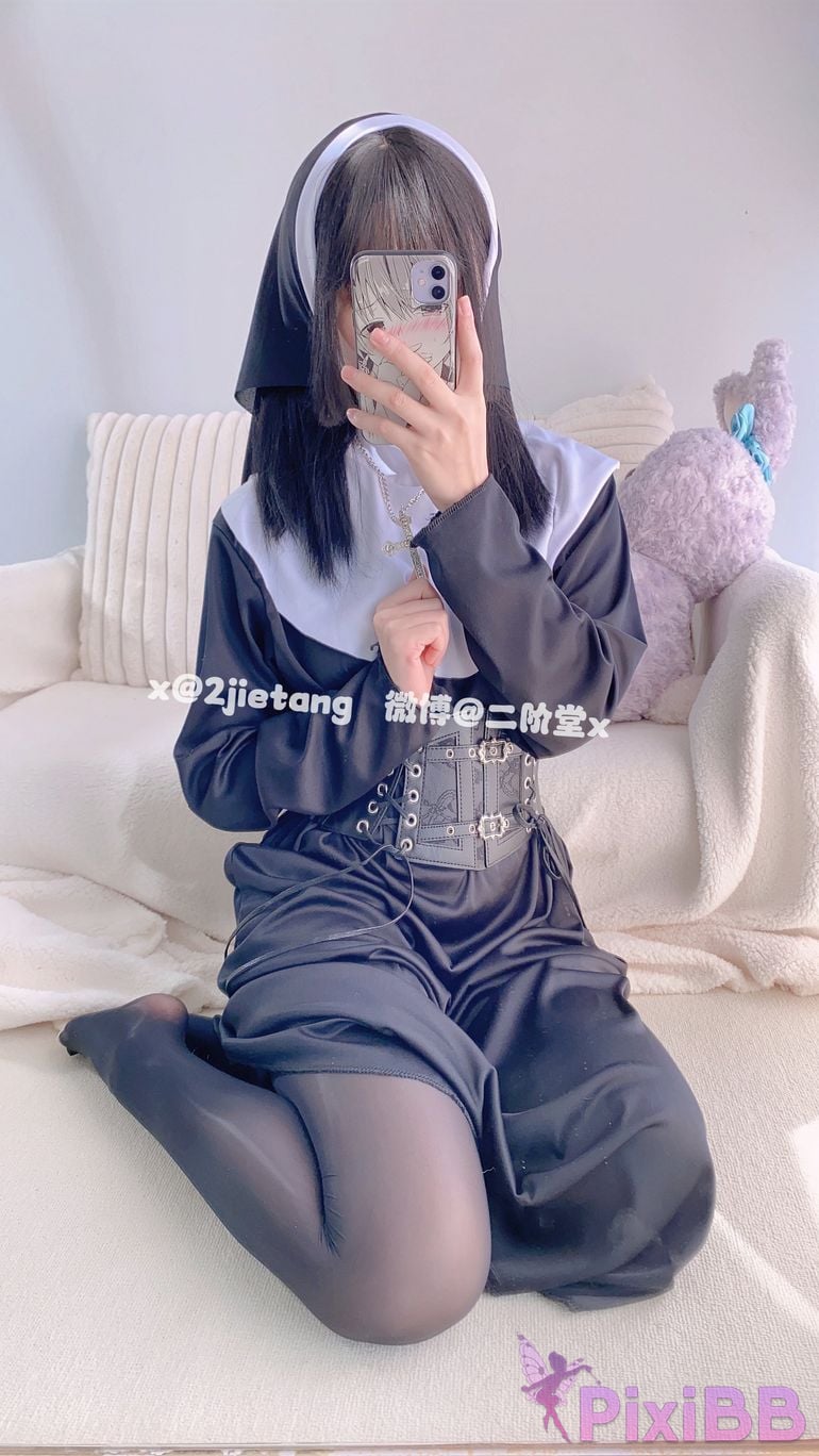 Coser Er Jie Tang PixiBB.COM 001