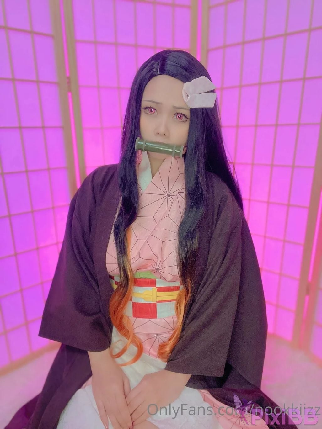 Cosplayer nookkizzcos Nezuko PixiBB.COM 012