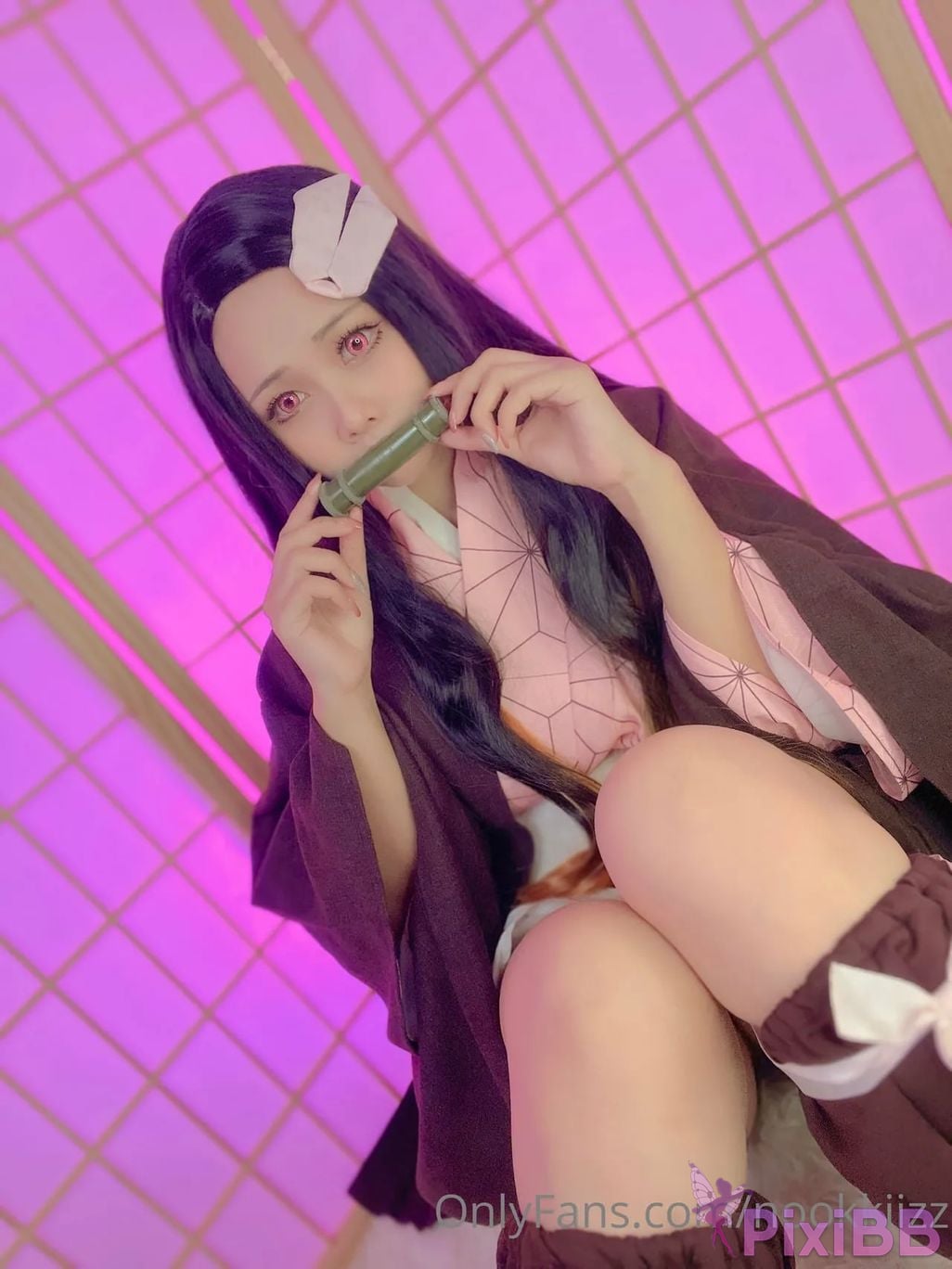 Cosplayer nookkizzcos Nezuko PixiBB.COM 022