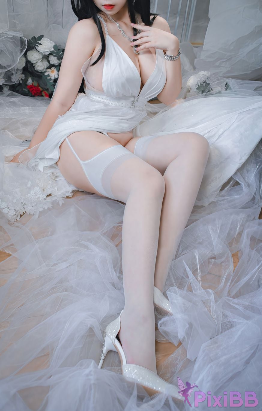 Cosplayer Charming pupils Meroko azur lane big bride PixiBB.COM 008