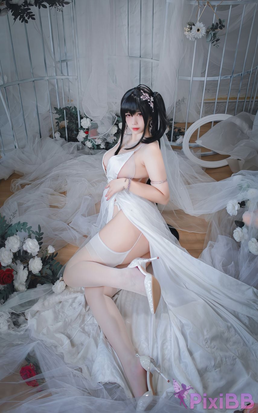 Cosplayer Charming pupils Meroko azur lane big bride PixiBB.COM 018