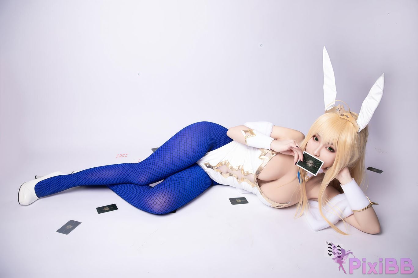 Cosplayer Luo Li LoLiSAMA Artoria Pendragon lion king bunny girl PixiBB.COM 048