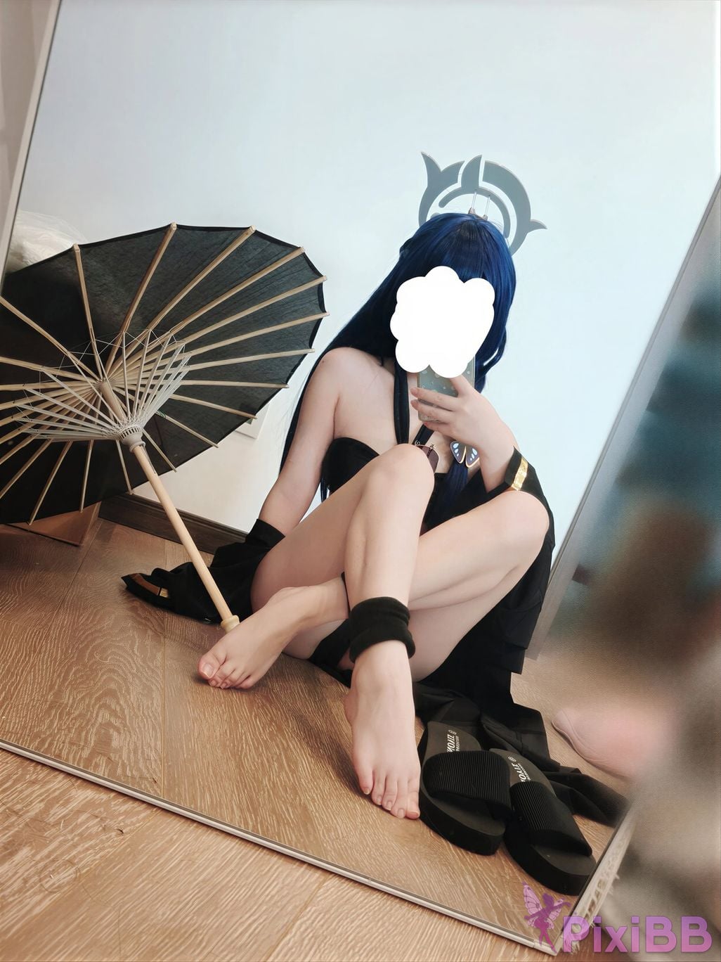 Cosplayer Son miko Blue Archive Kisaki PixiBB.COM 023