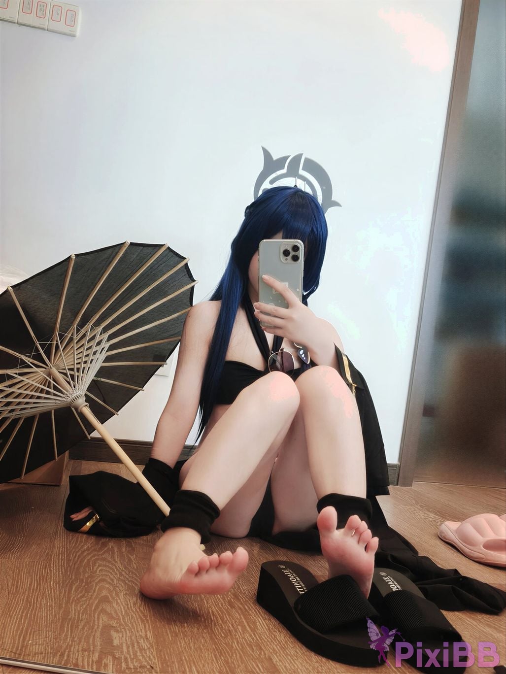 Cosplayer Son miko Blue Archive Kisaki PixiBB.COM 050
