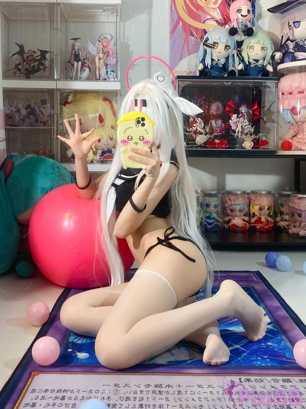 Cosplayer white oak Shirly Blue Archive prana swimsuit PixiBB.COM 010