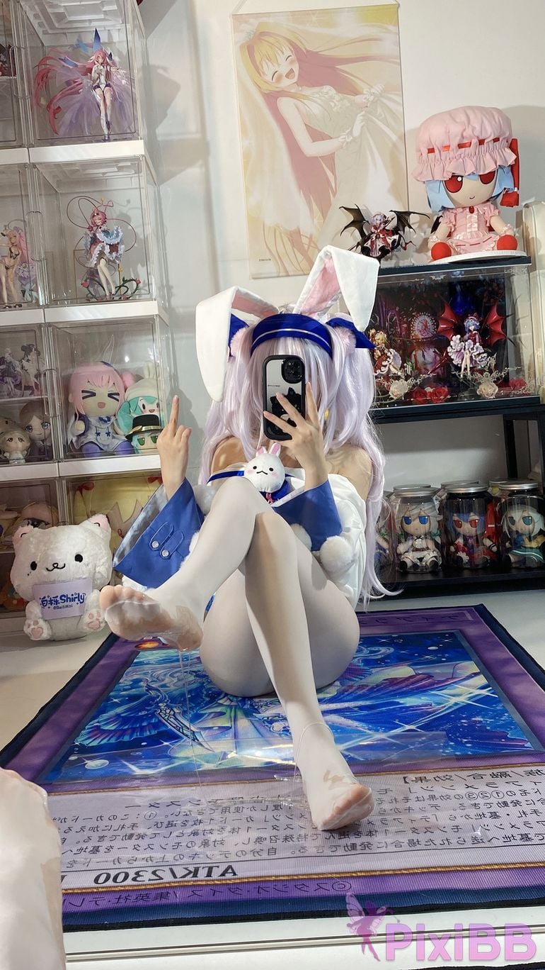 Cosplayer white oak Shirly azur lane Lafite 2 PixiBB.COM 025
