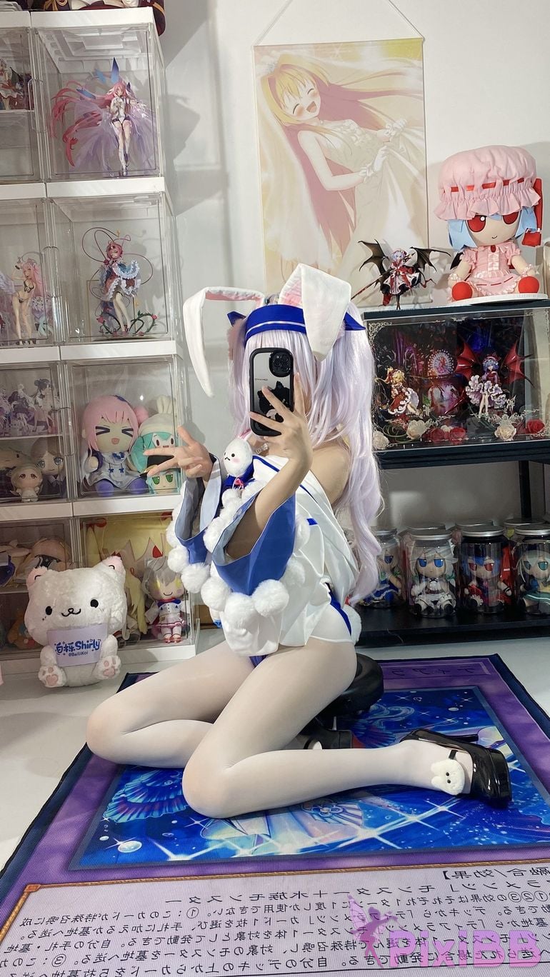Cosplayer white oak Shirly azur lane Lafite 2 PixiBB.COM 027