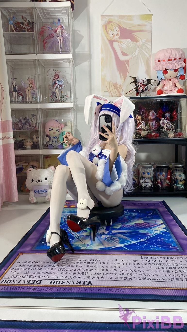 Cosplayer white oak Shirly azur lane Lafite 2 PixiBB.COM 036