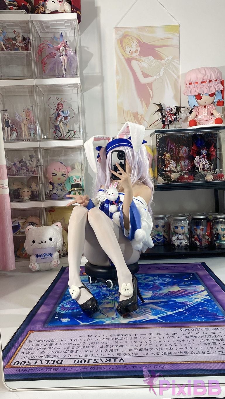 Cosplayer white oak Shirly azur lane Lafite 2 PixiBB.COM 039