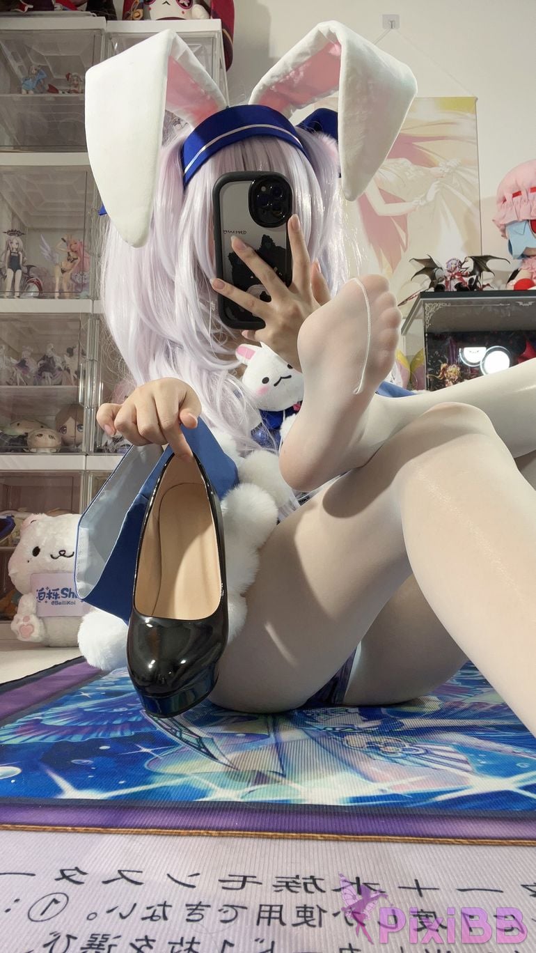 Cosplayer white oak Shirly azur lane Lafite 2 PixiBB.COM 061