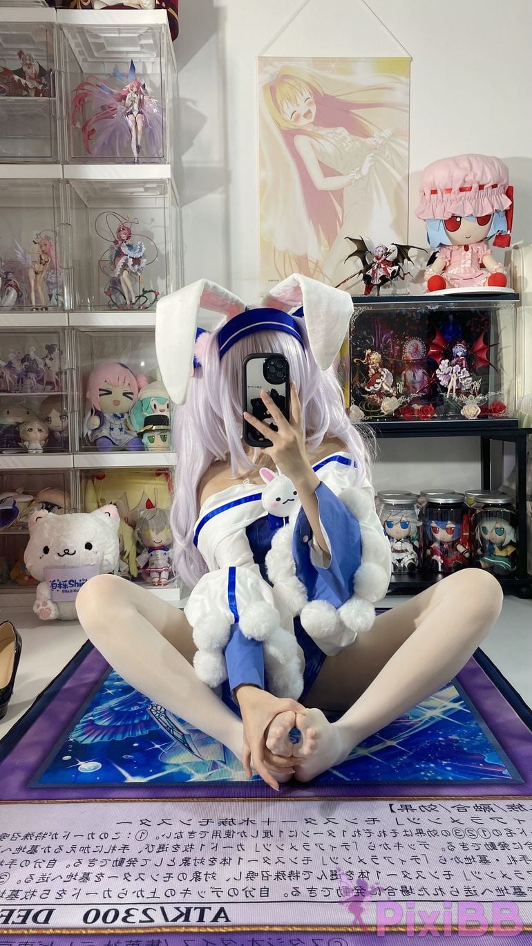 Cosplayer white oak Shirly azur lane Lafite 2 PixiBB.COM 073