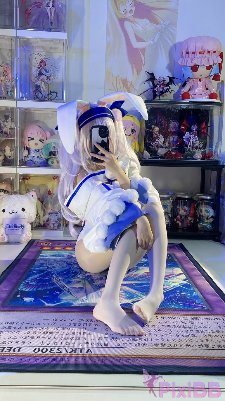 Cosplayer white oak Shirly azur lane Lafite 2 PixiBB.COM 089