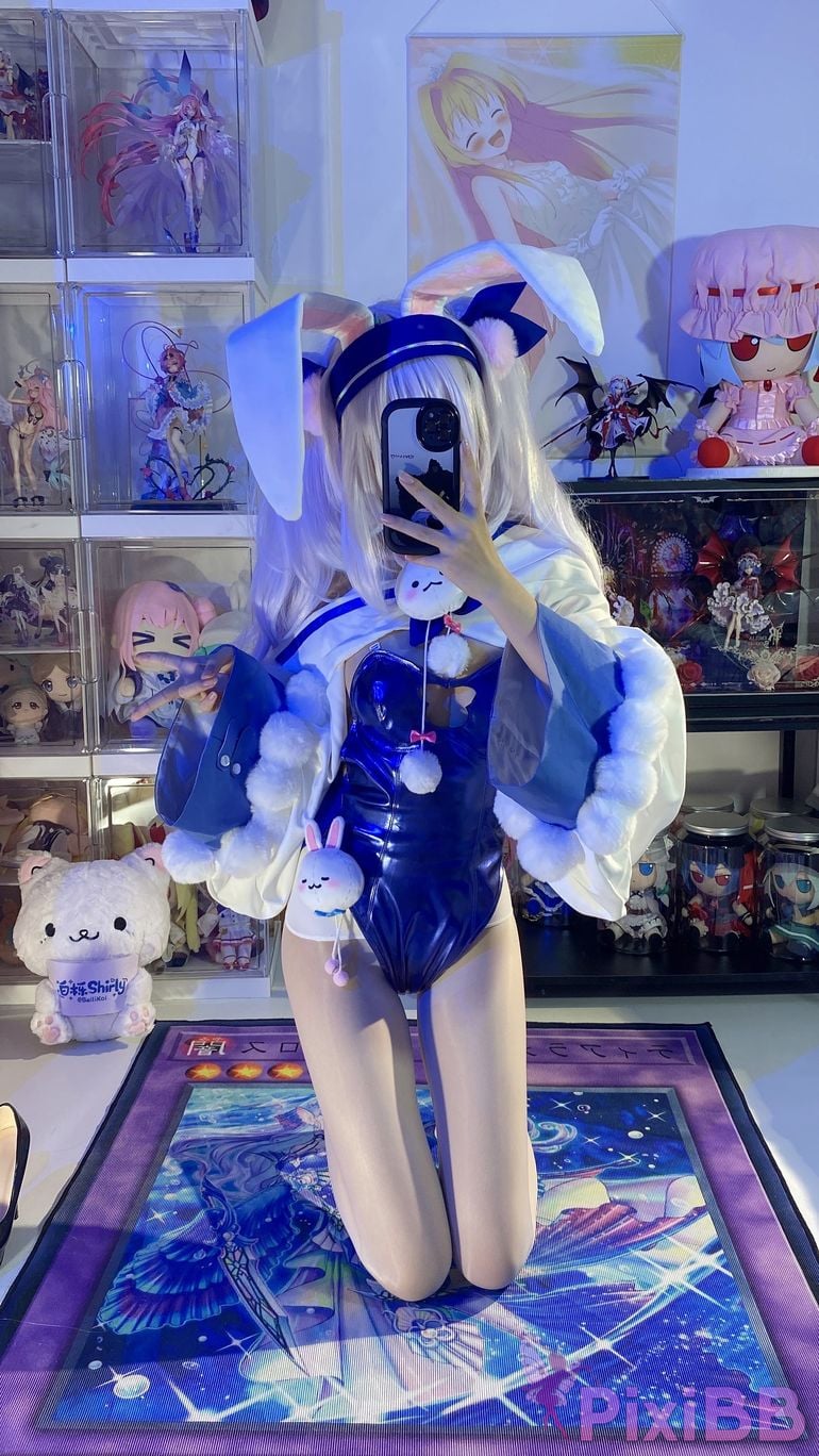 Cosplayer white oak Shirly azur lane Lafite 2 PixiBB.COM 091