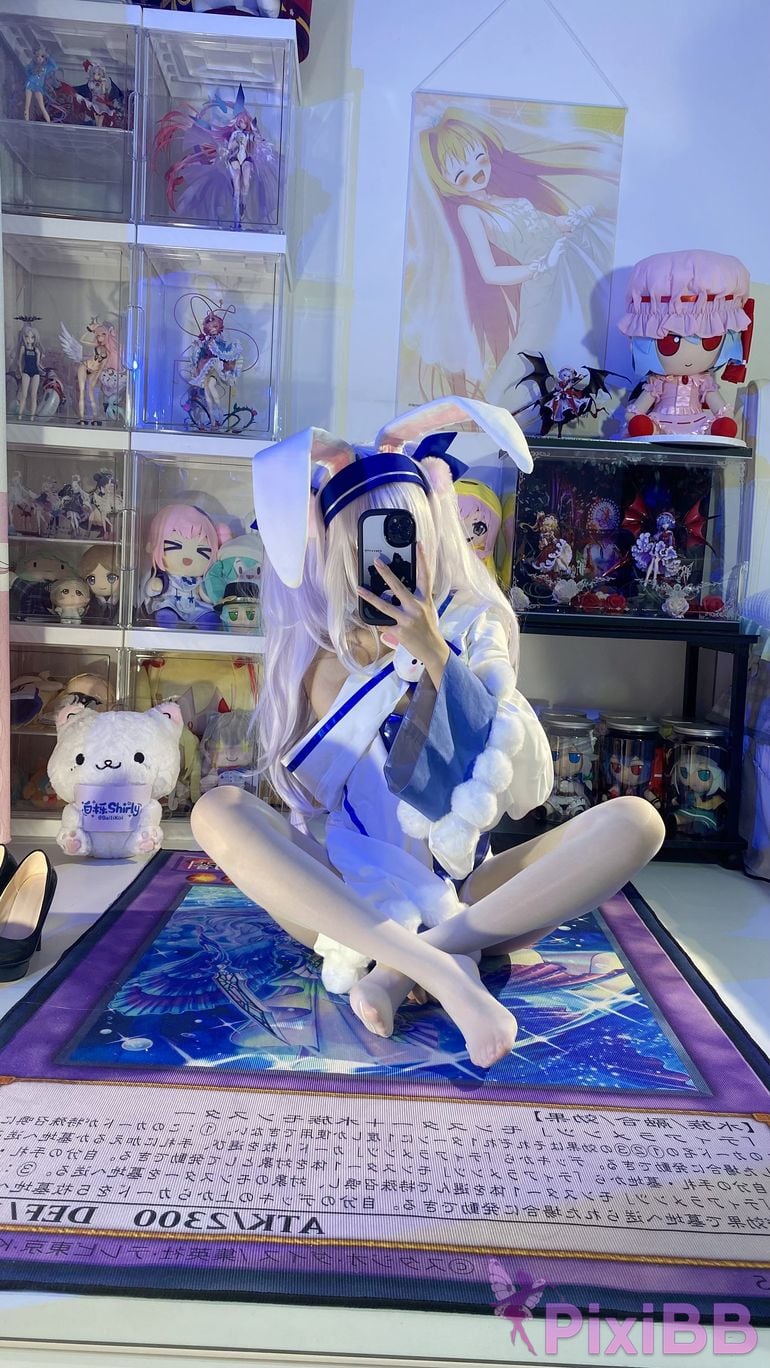 Cosplayer white oak Shirly azur lane Lafite 2 PixiBB.COM 101