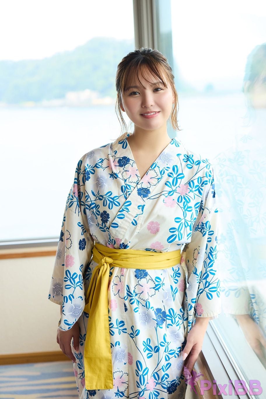 Japanese Idol Hongo Yuzuha Yuba FRIDAY digital photo book Yuzu soda PixiBB.COM 040