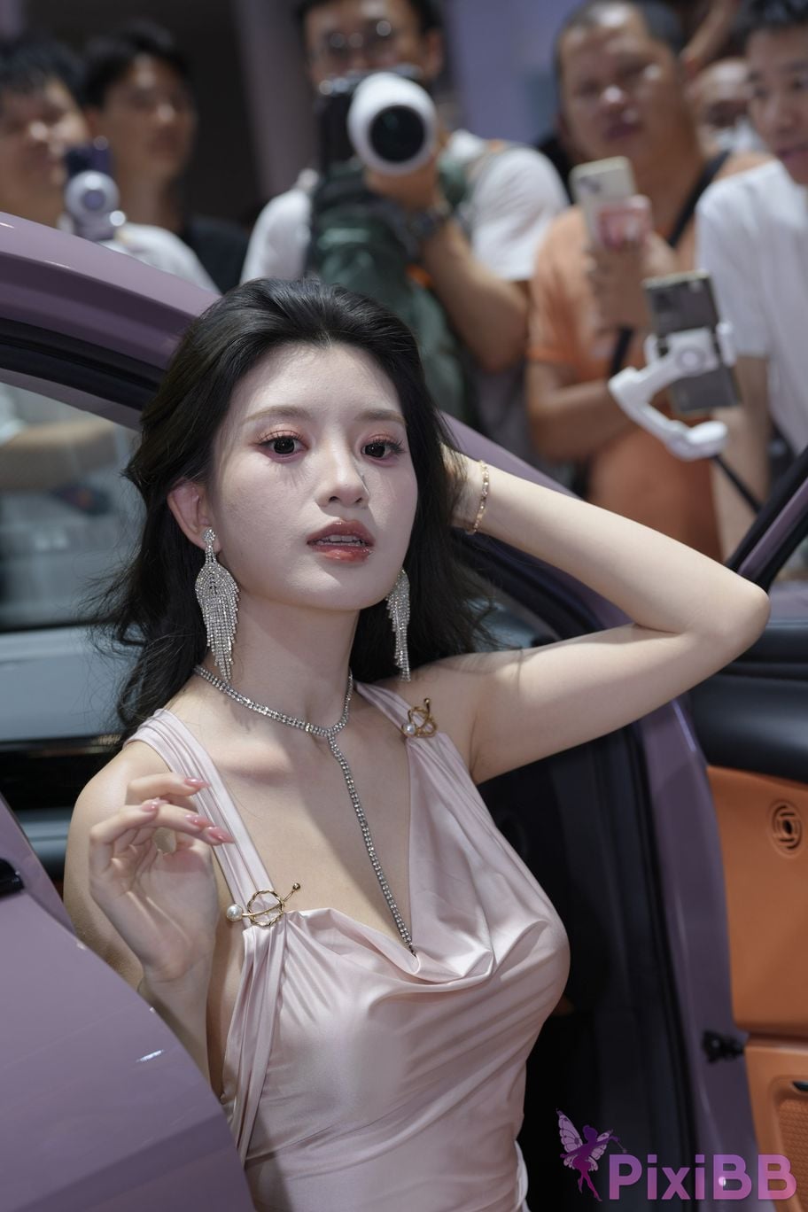 Featured Street Photography Works No.5895 car show long skirt BB Sauce PixiBB.COM 151