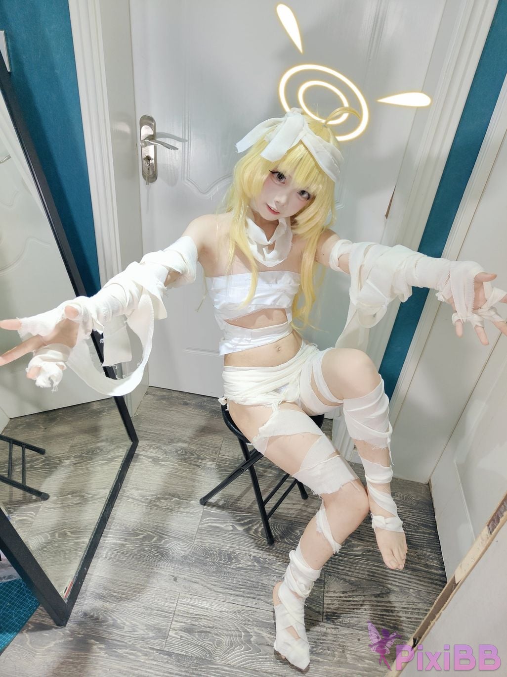 Cosplayer Son miko halloween PixiBB.COM 052