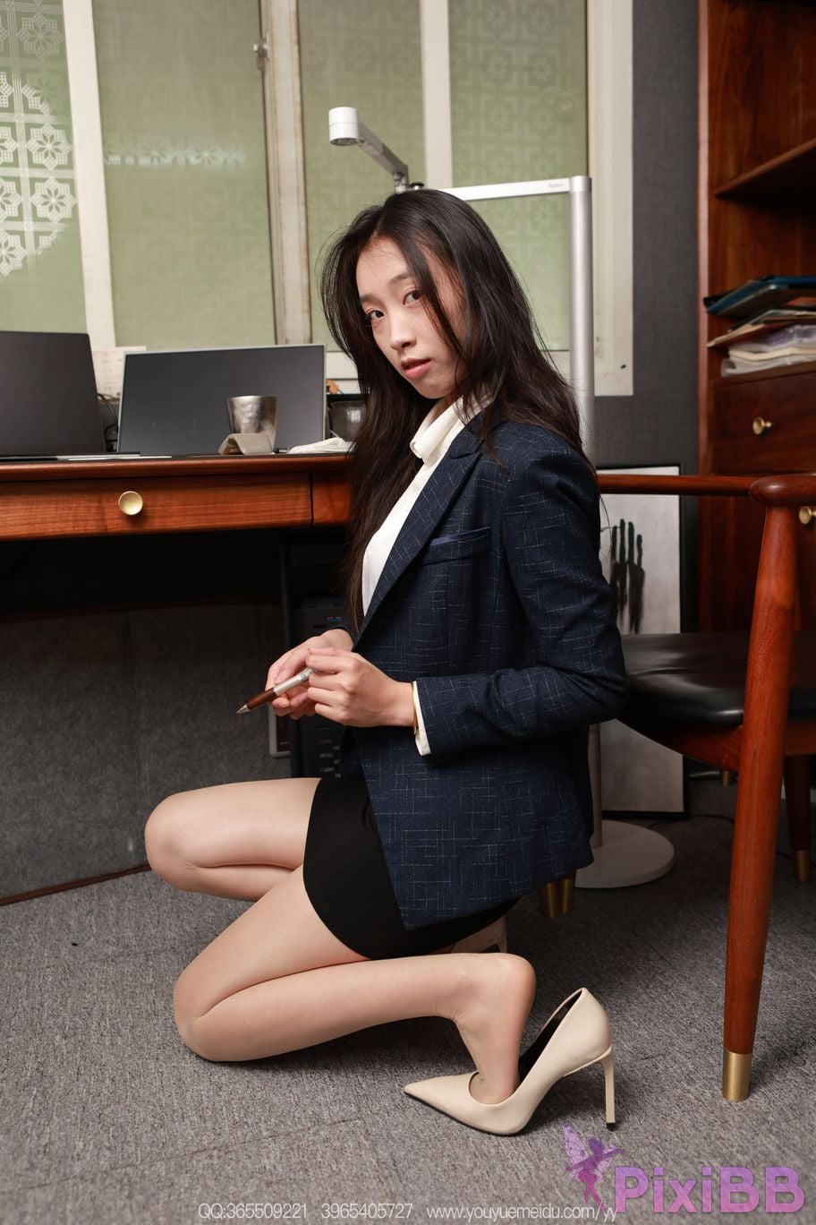 IESS Unconventional Interests No.2278 Xiaojiu The Return of Long Legs Down PixiBB.COM 054