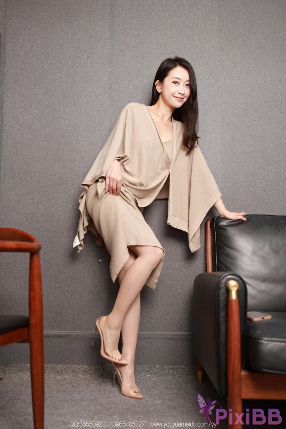 IESS Unconventional Interests No.2282 Xiaojie Intimate Sister Down PixiBB.COM 029