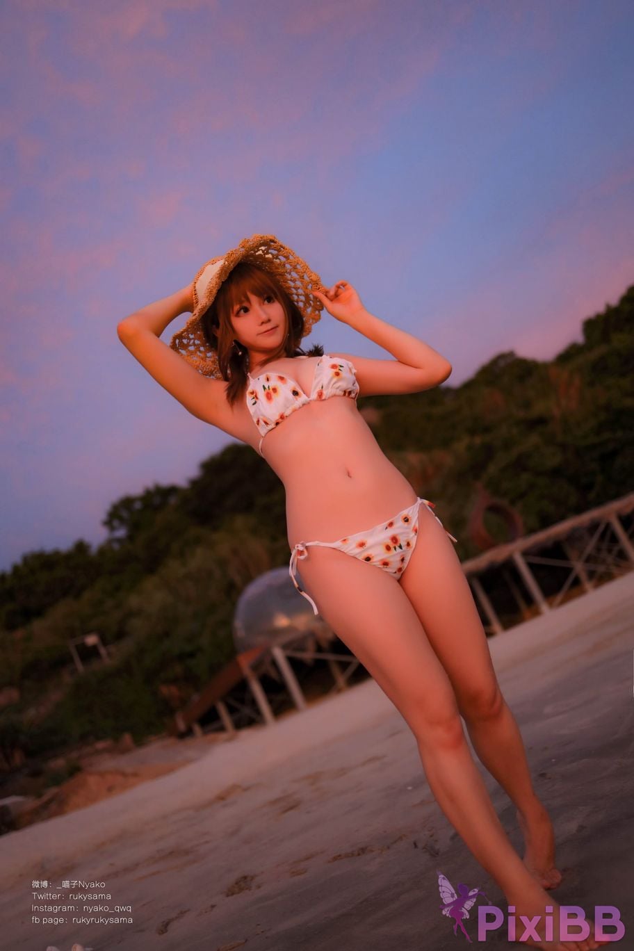 Coser Nyako PixiBB.COM 018.JPG