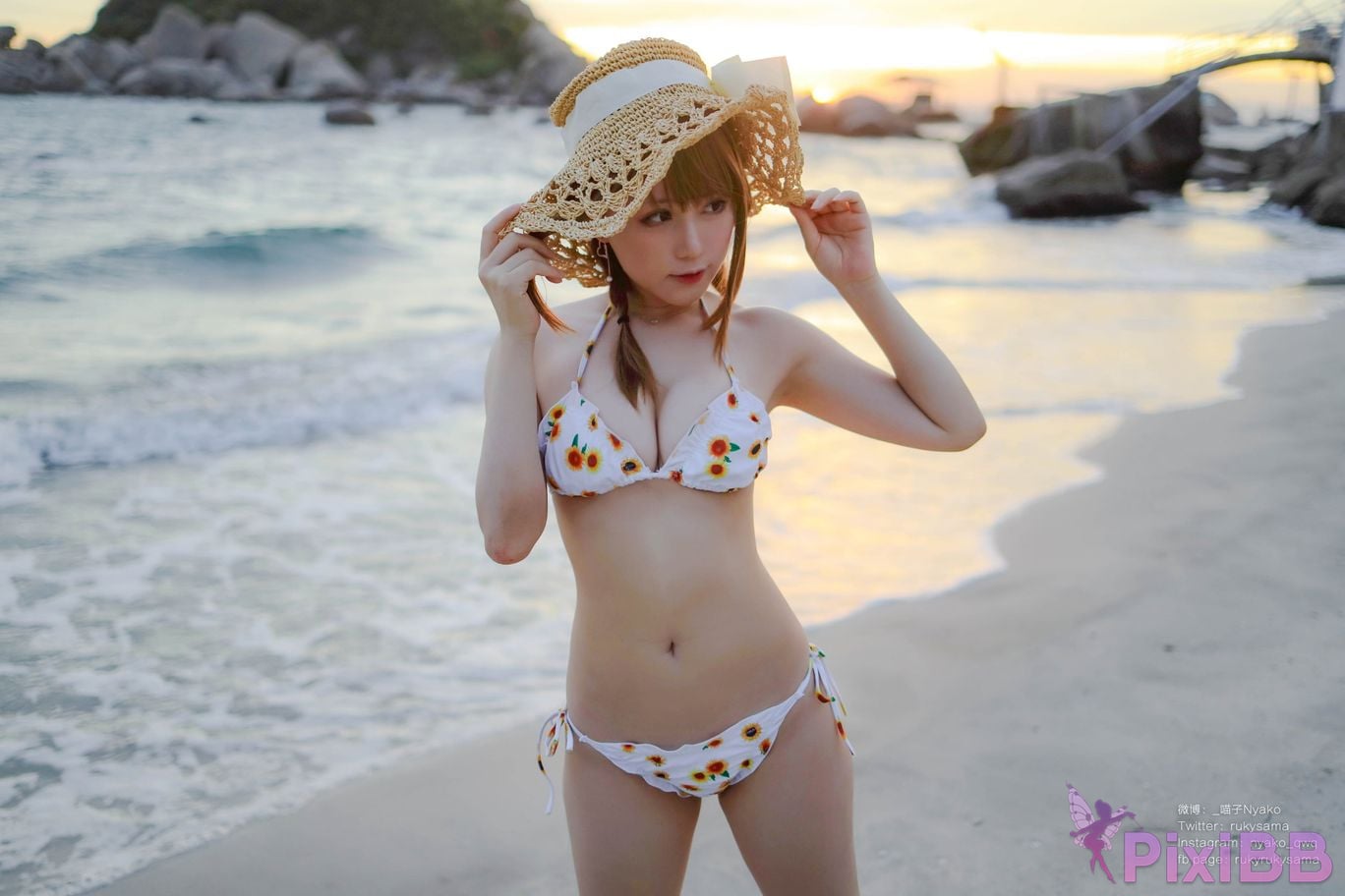 Coser Nyako PixiBB.COM 046.JPG