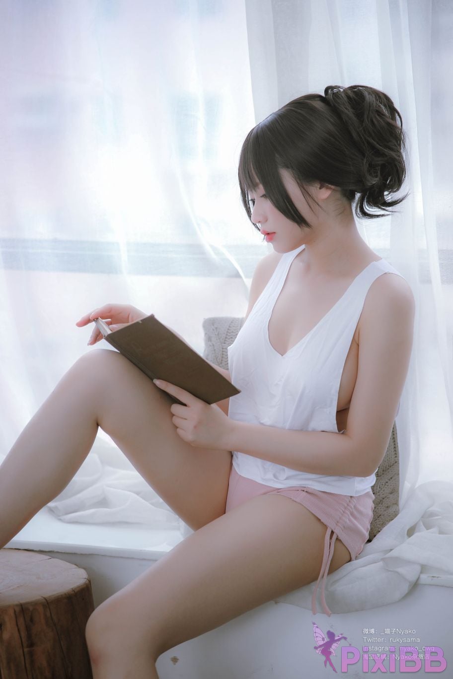 Coser Nyako PixiBB.COM 001