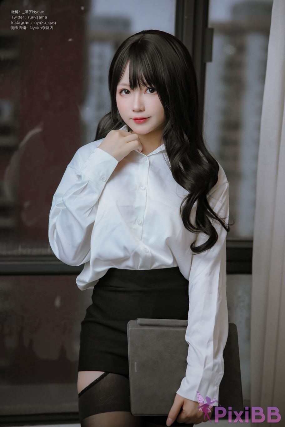 Coser Nyako OL PixiBB.COM 001