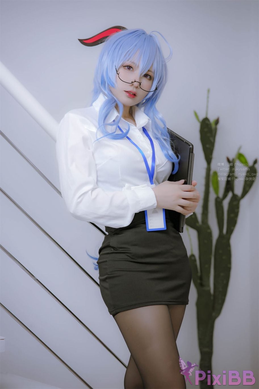 Coser Nyako OL PixiBB.COM 001