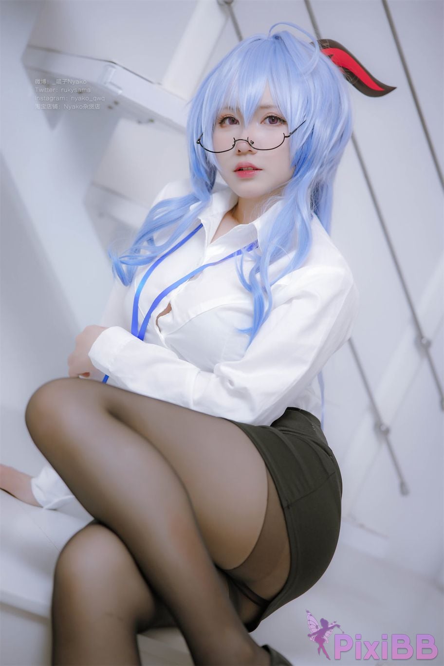 Coser Nyako OL PixiBB.COM 011
