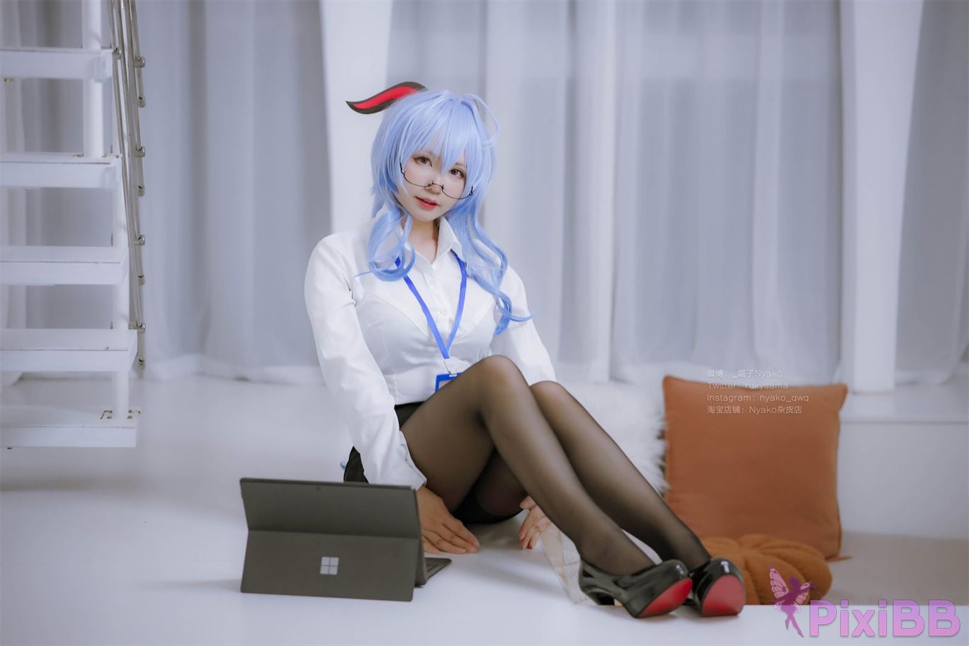 Coser Nyako OL PixiBB.COM 014
