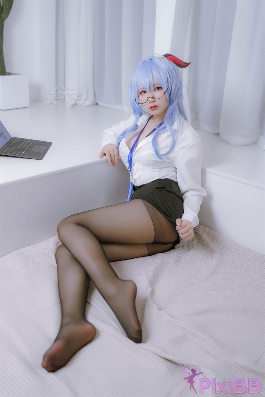 Coser Nyako OL PixiBB.COM 037
