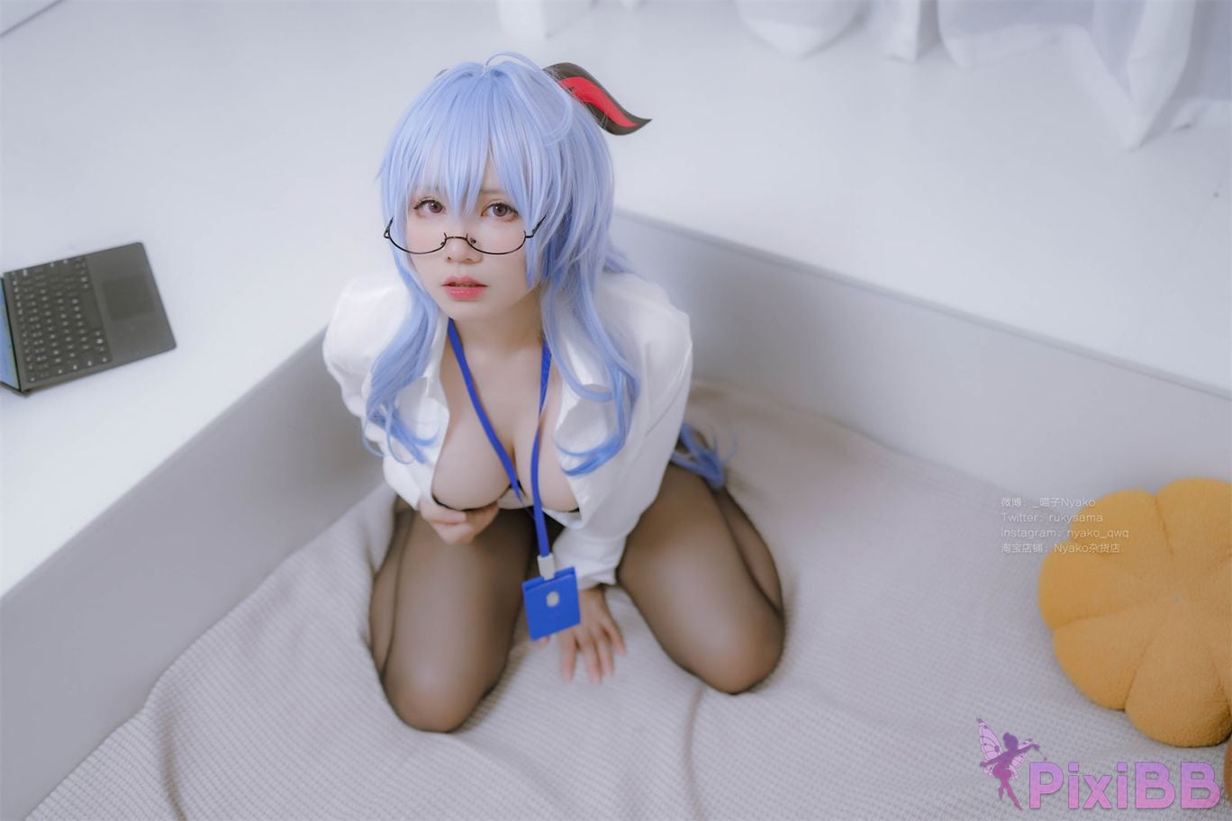 Coser Nyako OL PixiBB.COM 046