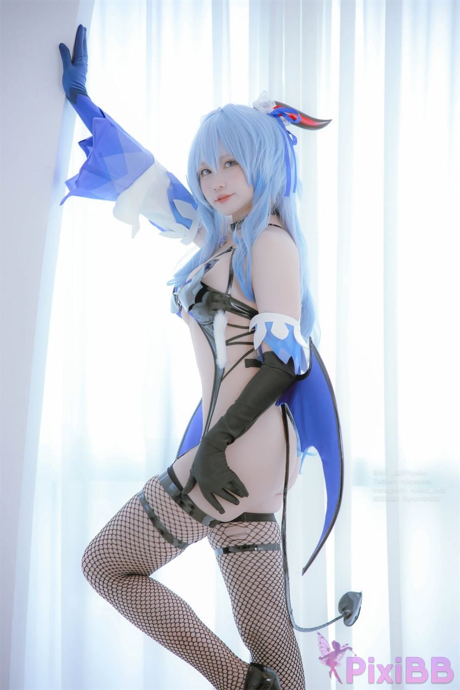 Coser Nyako PixiBB.COM 017