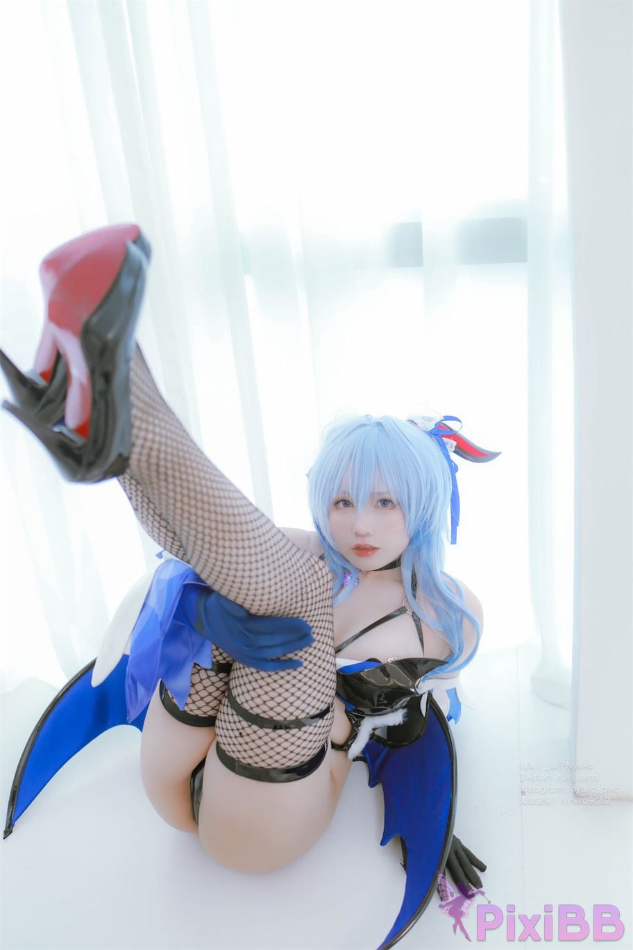 Coser Nyako PixiBB.COM 062