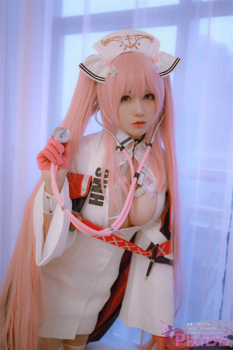 Coser Nyako PixiBB.COM 032