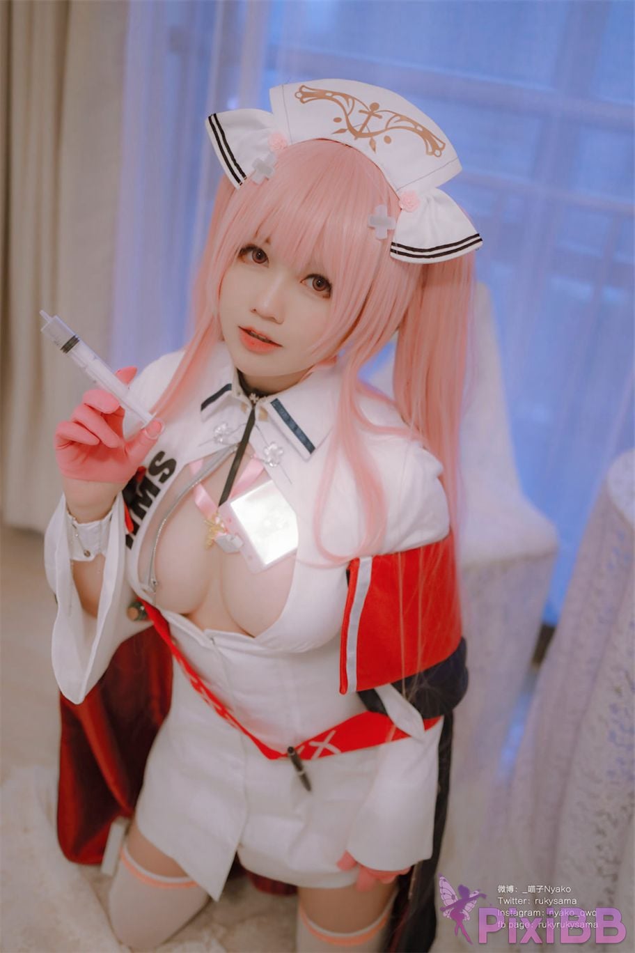 Coser Nyako PixiBB.COM 040