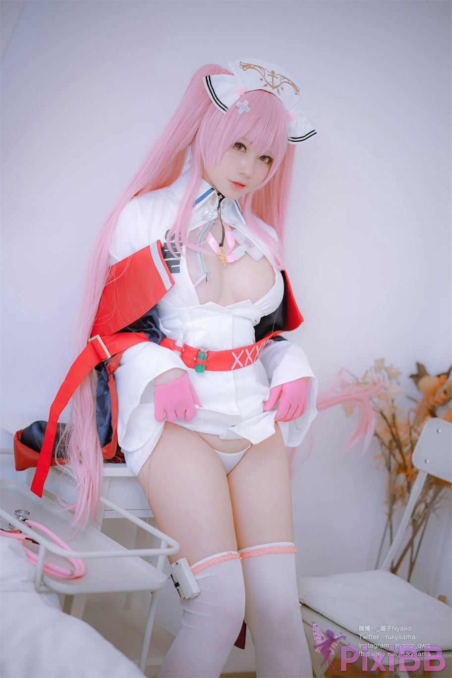 Coser Nyako PixiBB.COM 055