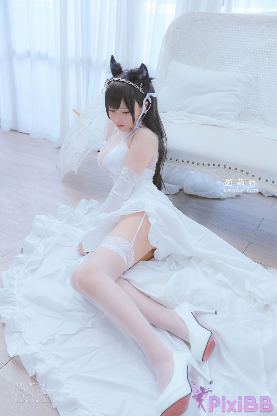 Coser Nyako PixiBB.COM 022