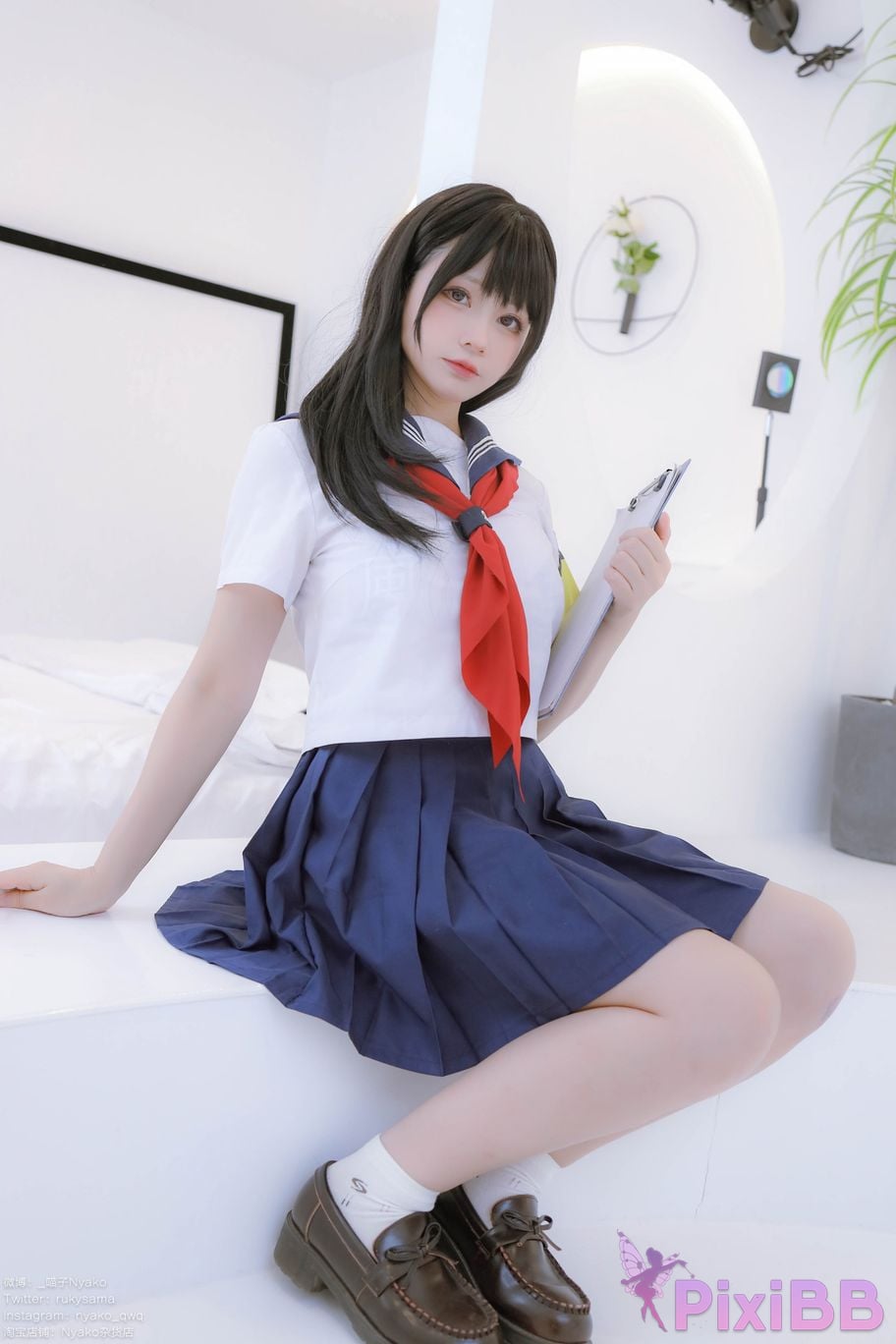 Coser Nyako PixiBB.COM 003