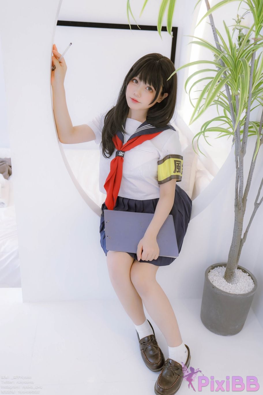 Coser Nyako PixiBB.COM 012
