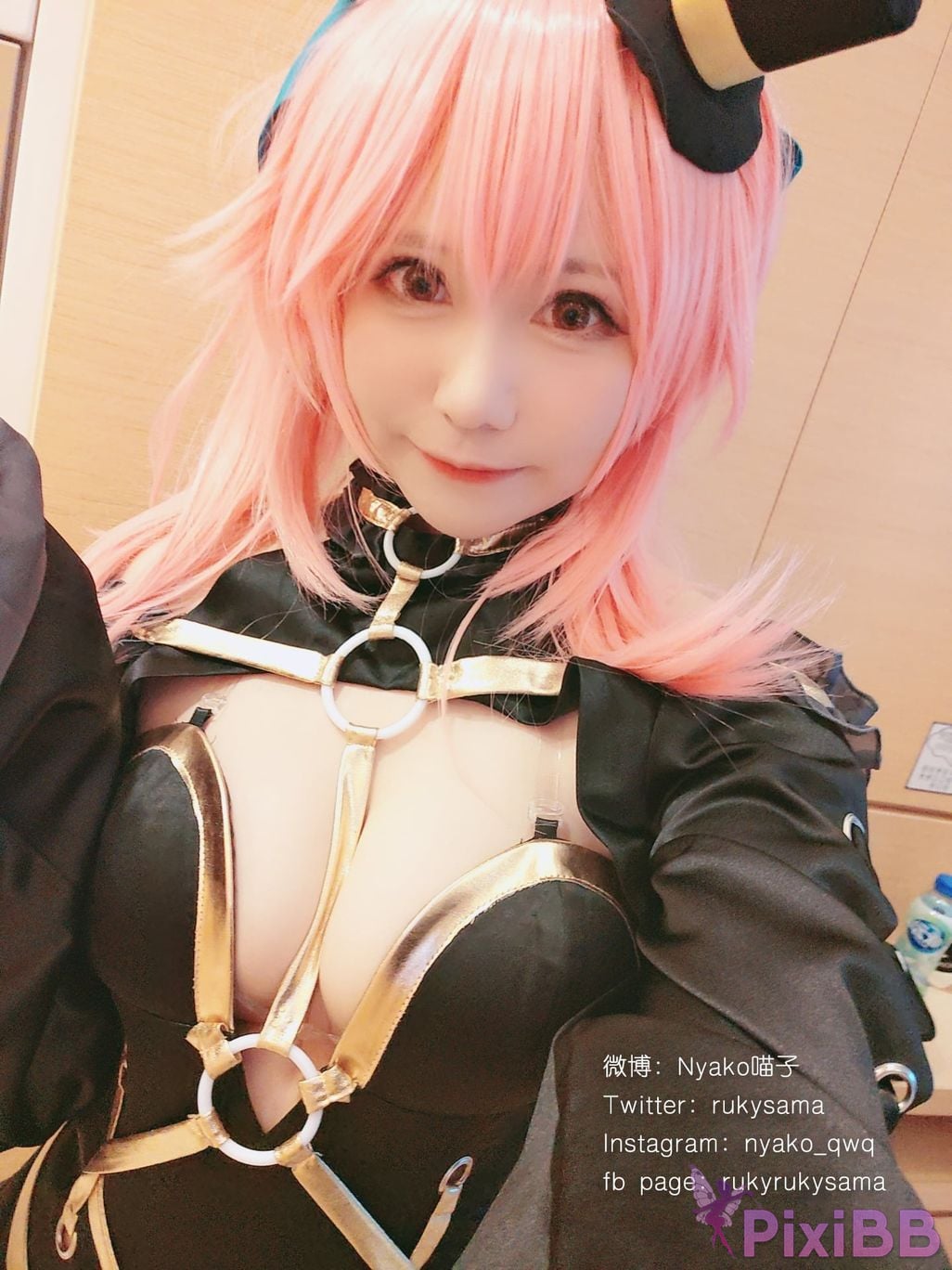 Coser Nyako PixiBB.COM 144.JPG
