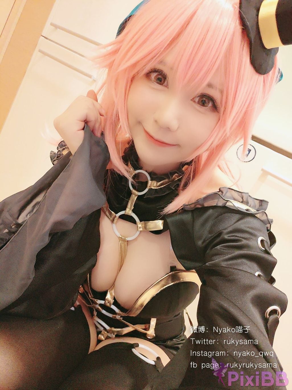 Coser Nyako PixiBB.COM 152.JPG