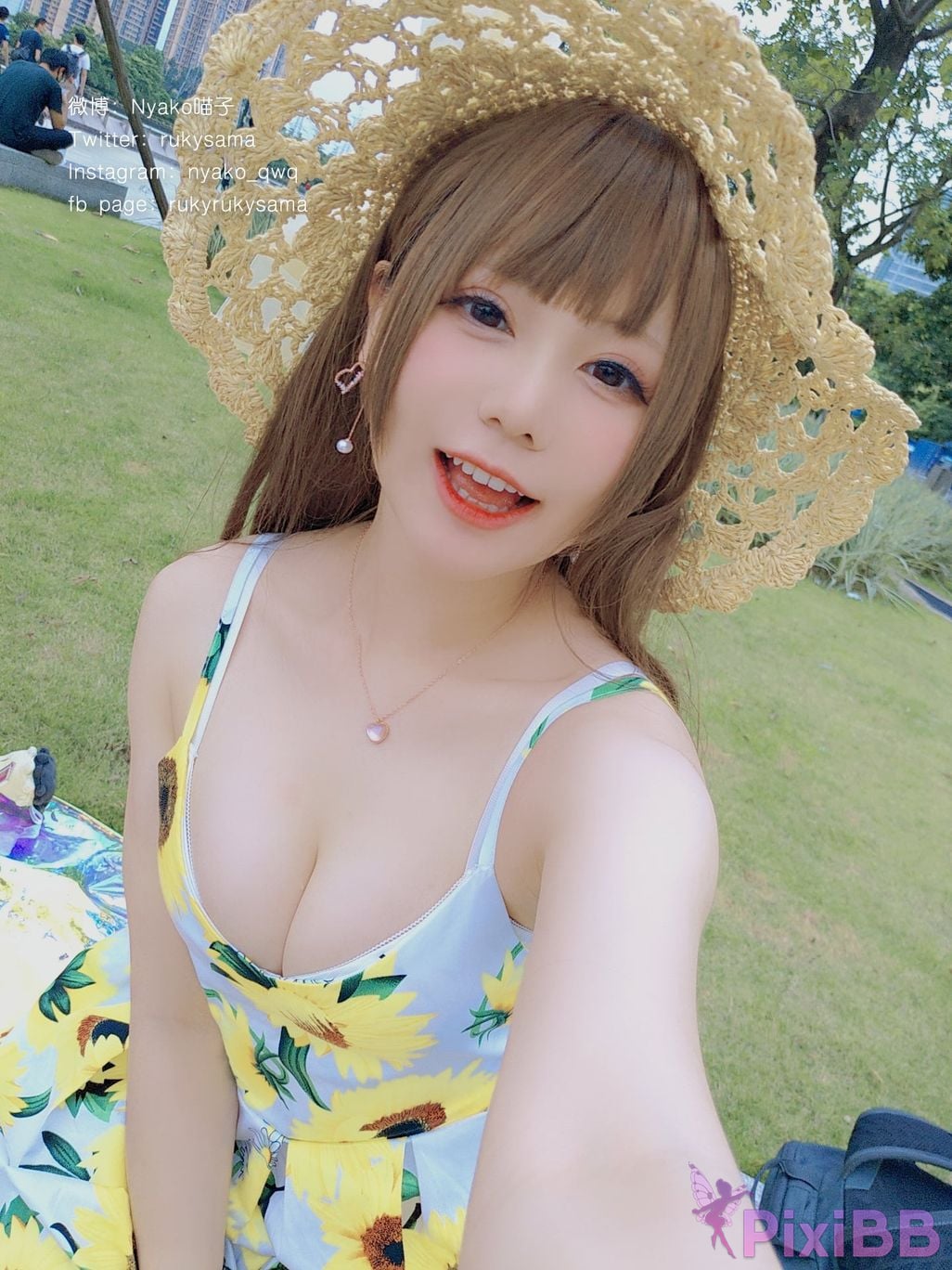 Coser Nyako PixiBB.COM 168.JPG