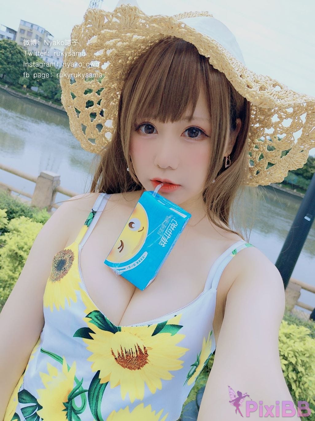 Coser Nyako PixiBB.COM 171.JPG